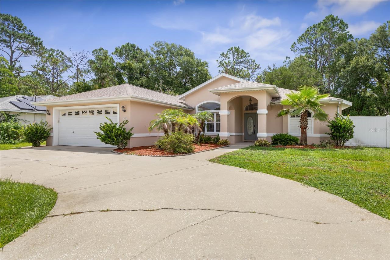 137 Wynnfield Dr., Palm Coast, FL 32164