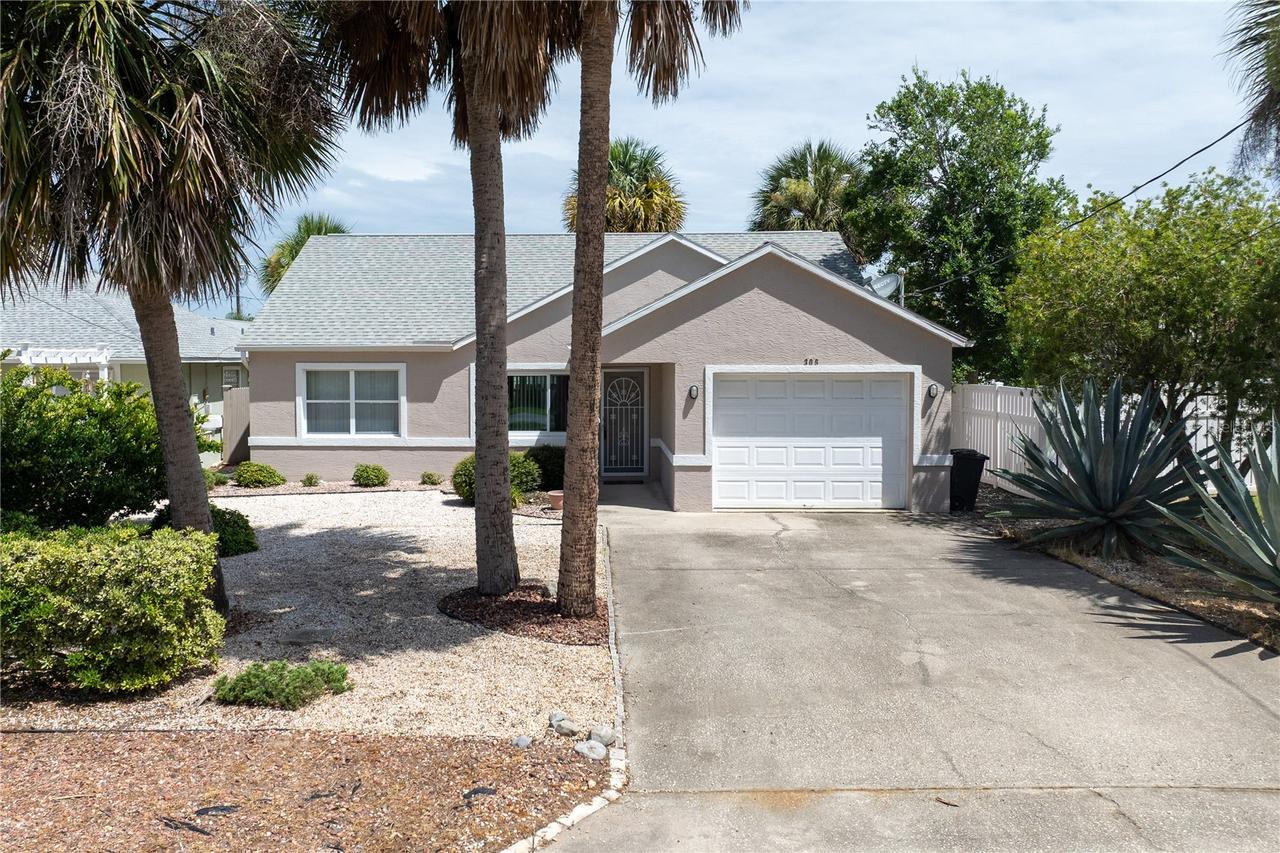 308 N 6th St., Flagler Beach, FL 32136