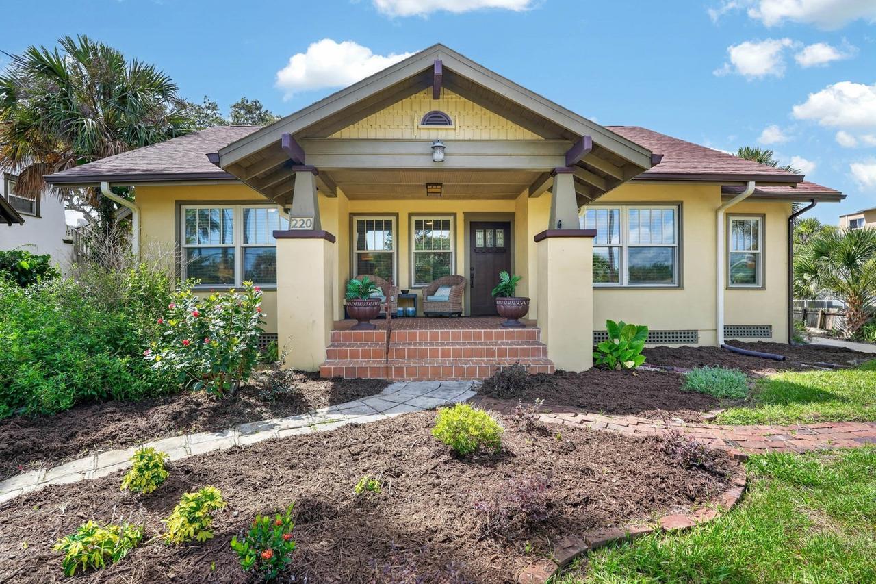220 Riverview Blvd., Daytona Beach, FL 32118