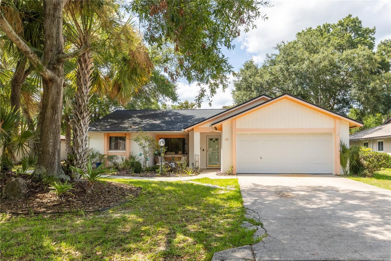 42 Blairsville Dr., Palm Coast, FL 32137