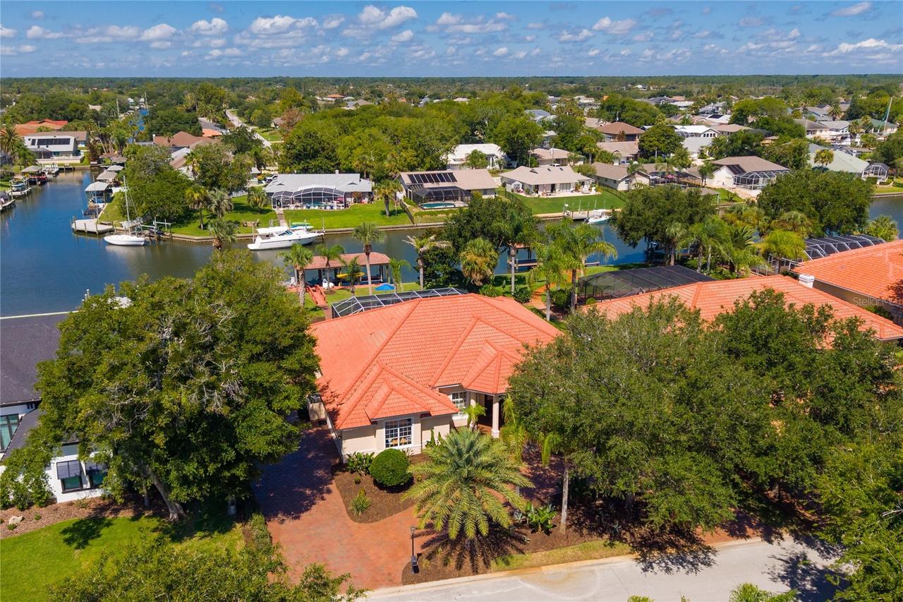 8 Old Oak Dr., Palm Coast, FL 32137