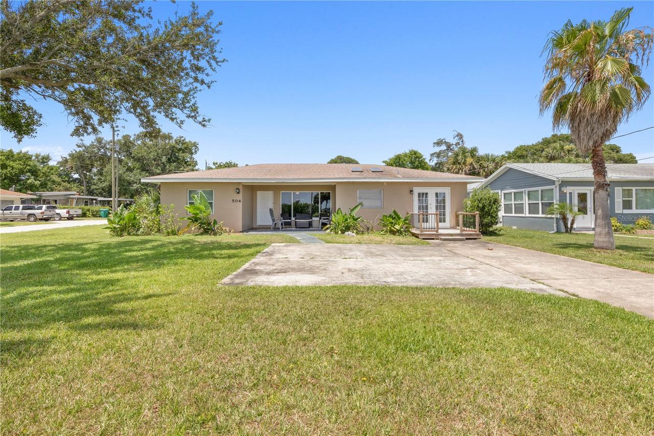 504 Riverside Dr., Holly Hill, FL 32117