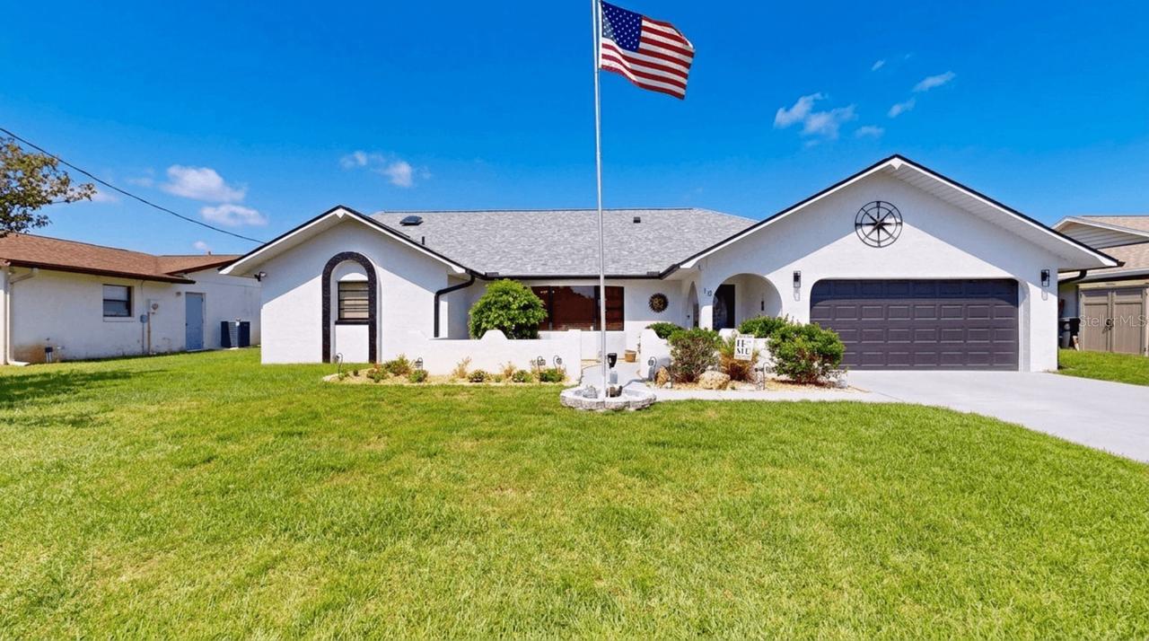 12 Classic Ct., Palm Coast, FL 32137