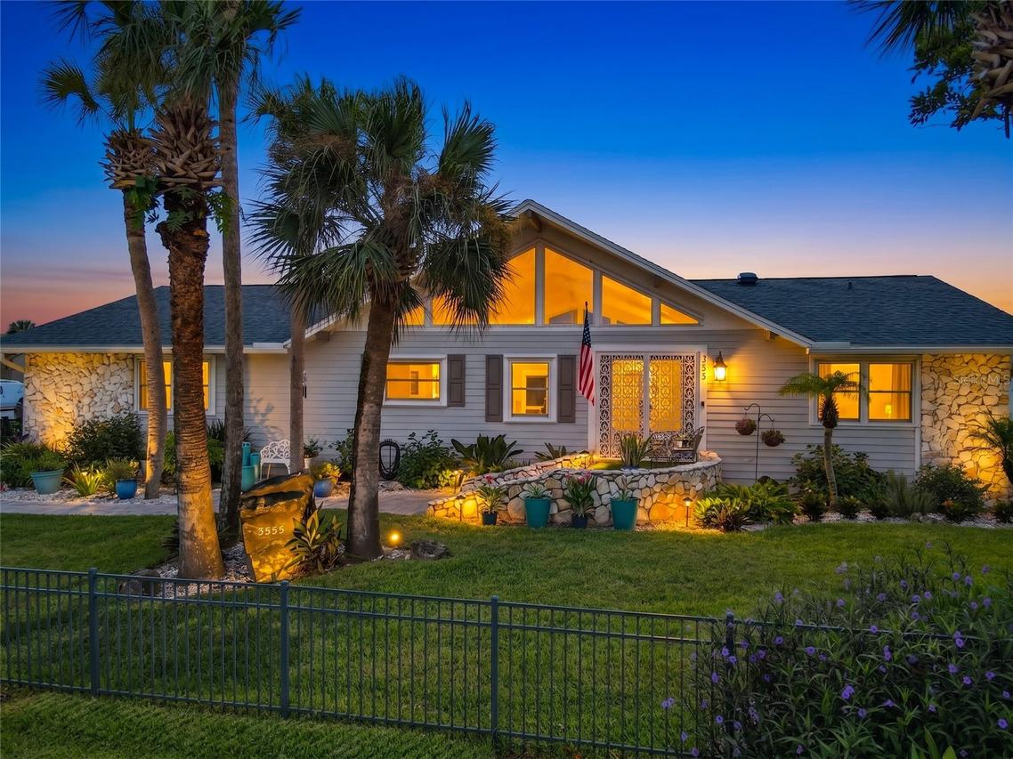 3555 John Anderson Dr., Ormond Beach, FL 32176