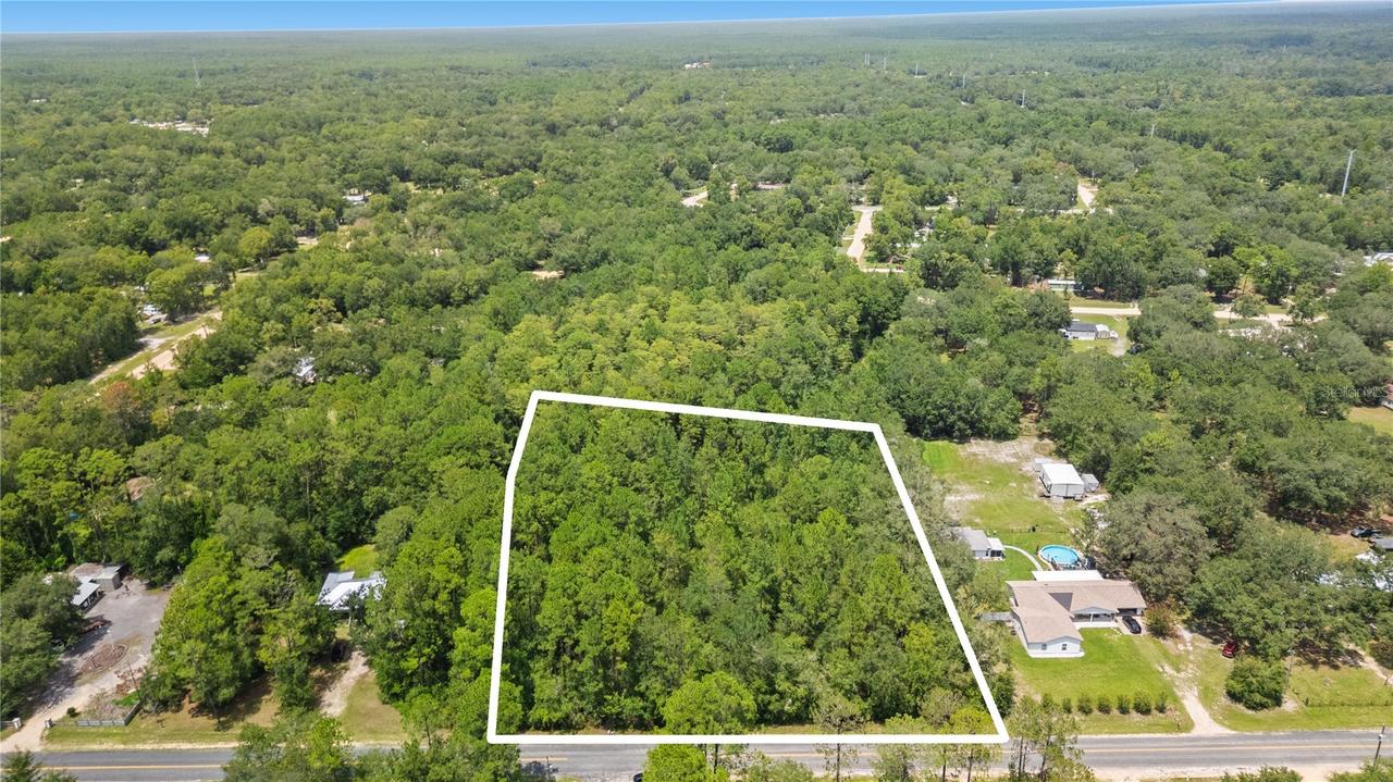 150 Sesame St., Middleburg, FL 32068