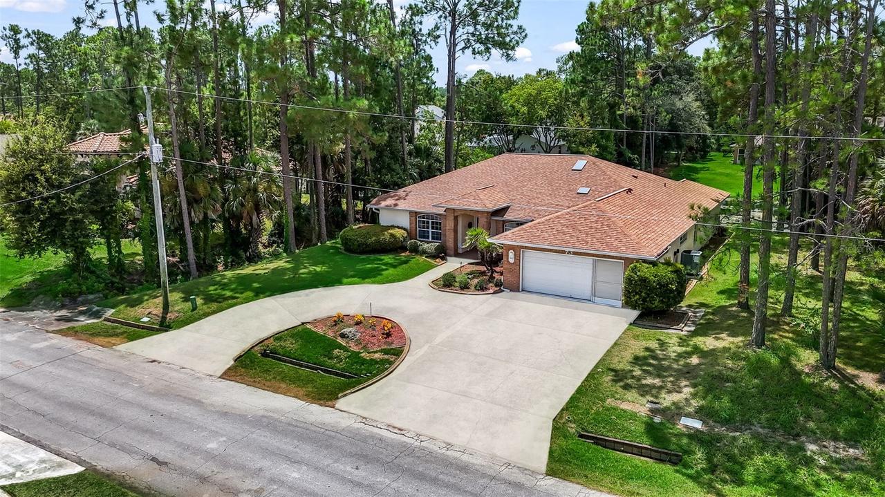 73 Waters Dr., Palm Coast, FL 32164