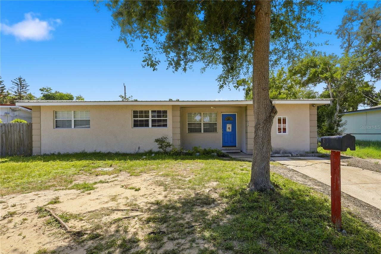 934 Lewis Dr., Daytona Beach, FL 32117