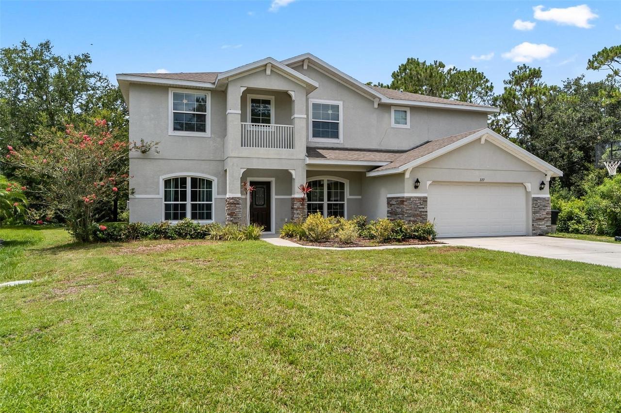 227 Birchwood Dr., Palm Coast, FL 32137