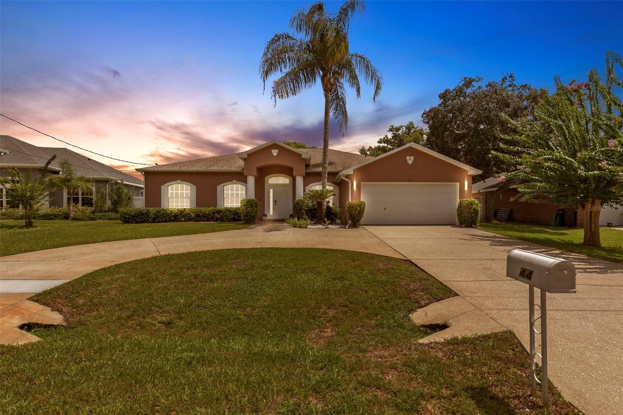 44 Furness Pl., Palm Coast, FL 32137