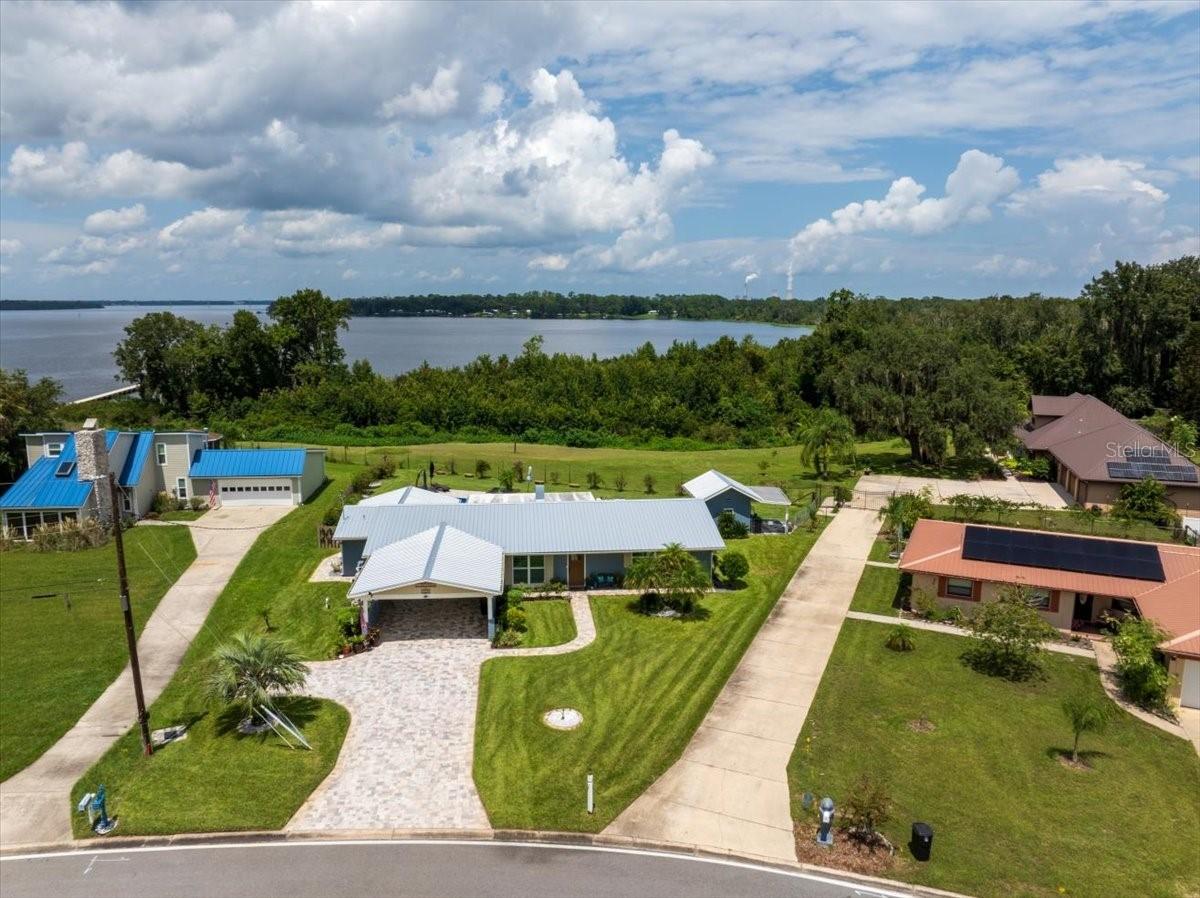 209 River Dr., East Palatka, FL 32131