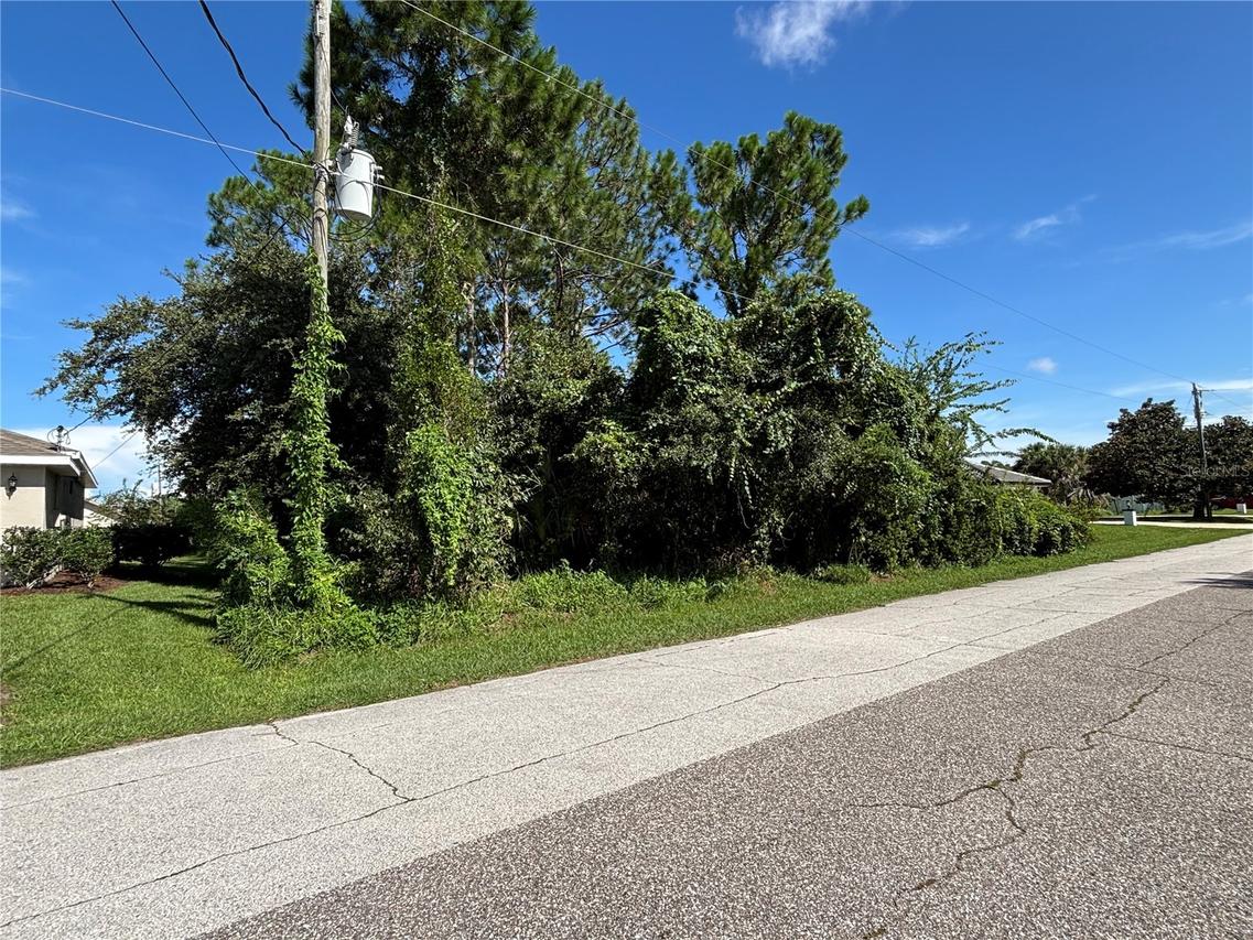 25 Flinthill Ln., Palm Coast, FL 32137