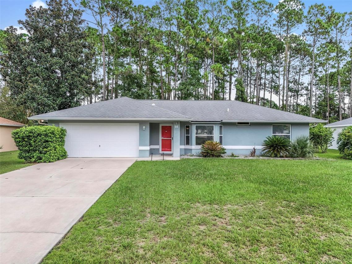 98 Smith Tr., Palm Coast, FL 32164