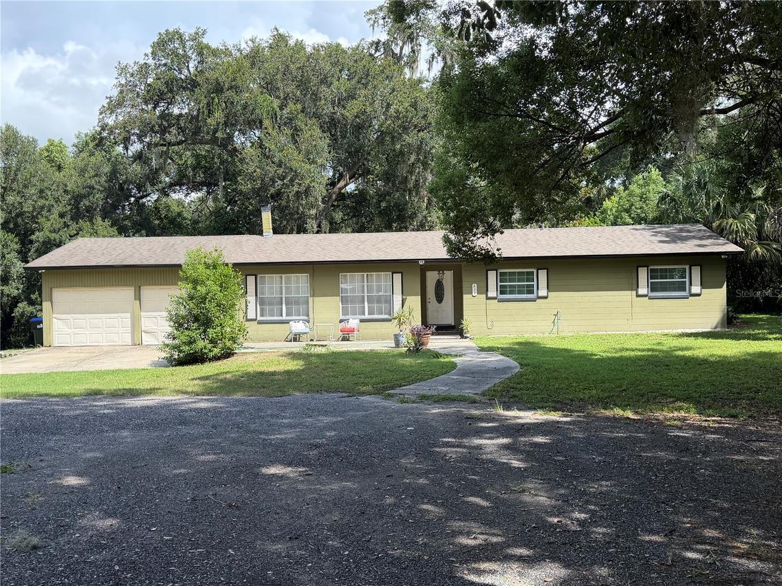 833 Collins Ave., Apopka, FL 32712
