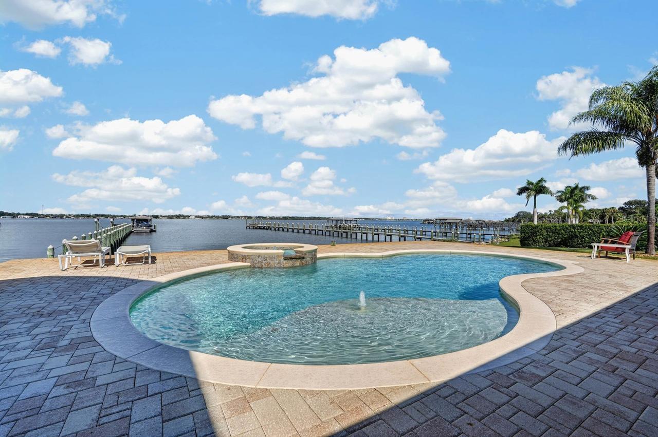 14 Granville Cir., Daytona Beach, FL 32118