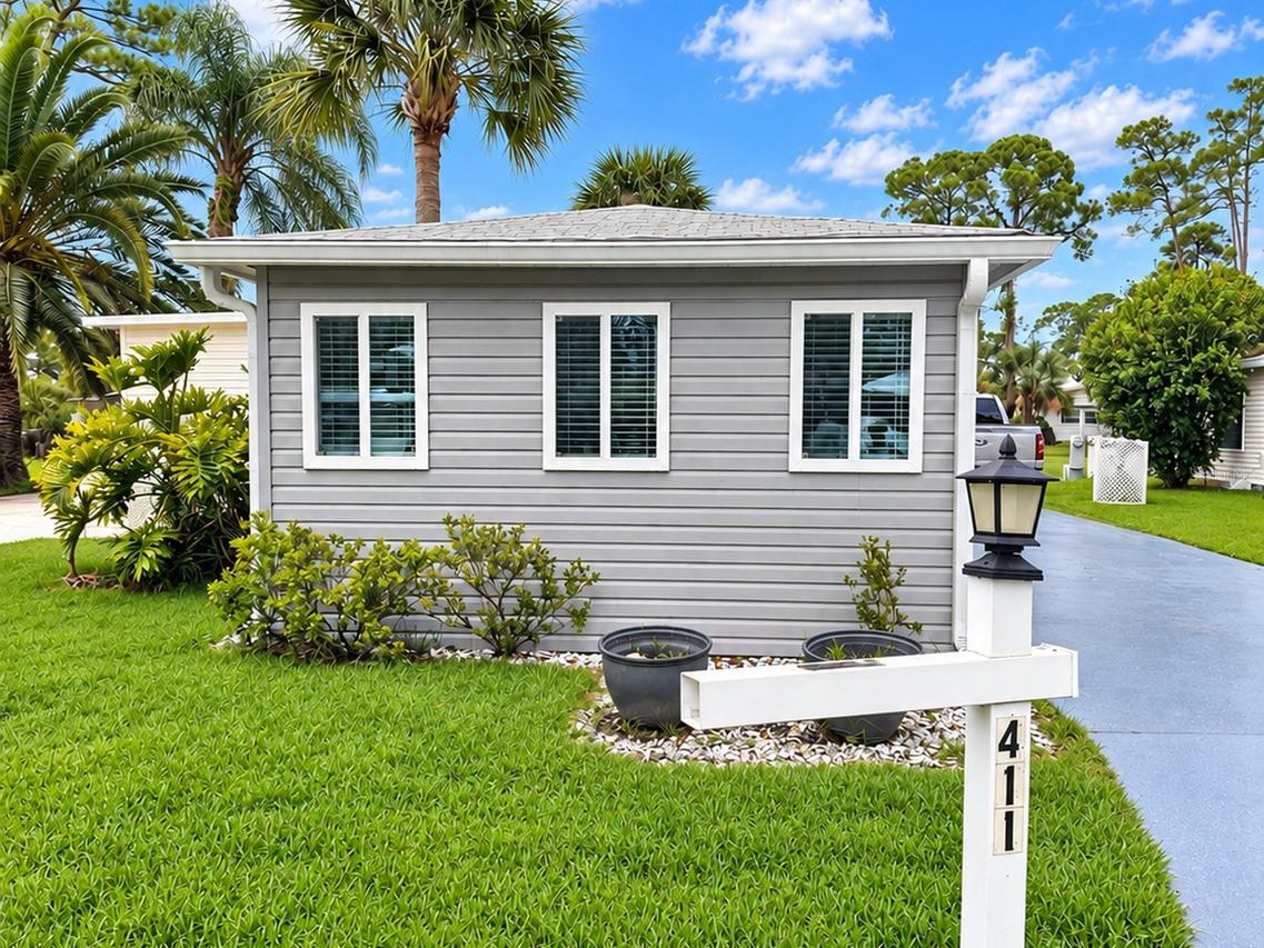 411 Oak Cove Rd., Titusville, FL 32780