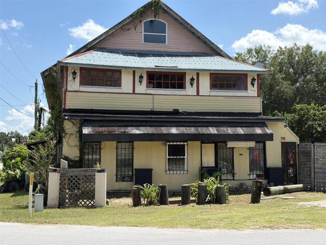 195 Railroad Ave., Osteen, FL 32764