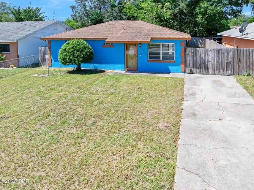 1324 Granada Ave., Daytona Beach, FL 32117