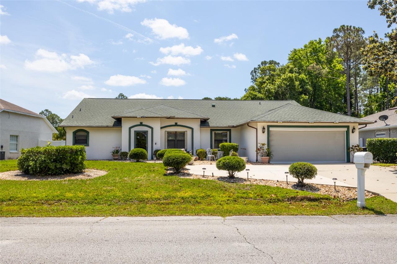 125 Wynnfield Dr., Palm Coast, FL 32164