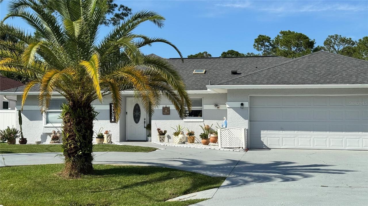8 Whippoorwill Dr., Palm Coast, FL 32164
