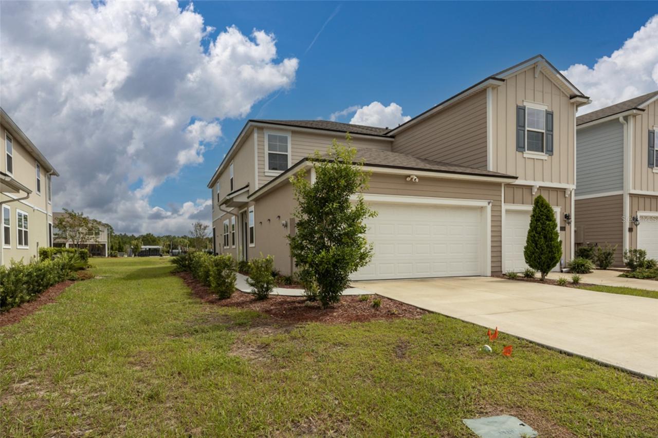 336 Redbud Rd., Palm Coast, FL 32137
