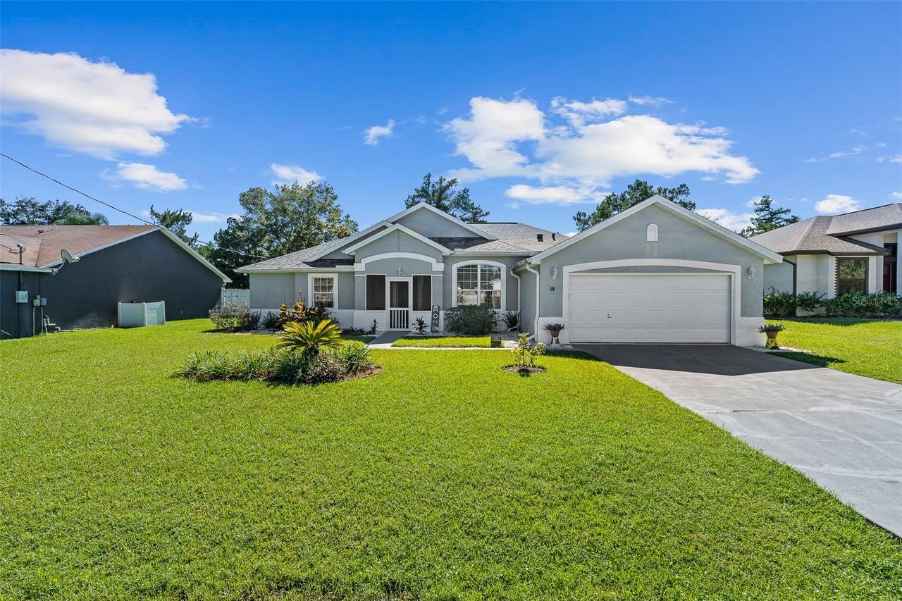 16 White Dove Ln., Palm Coast, FL 32164