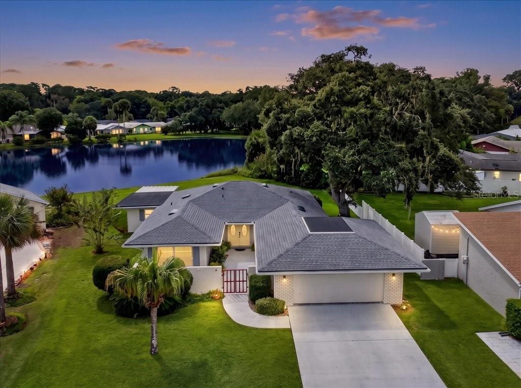 4 Cooper Ct., Palm Coast, FL 32137