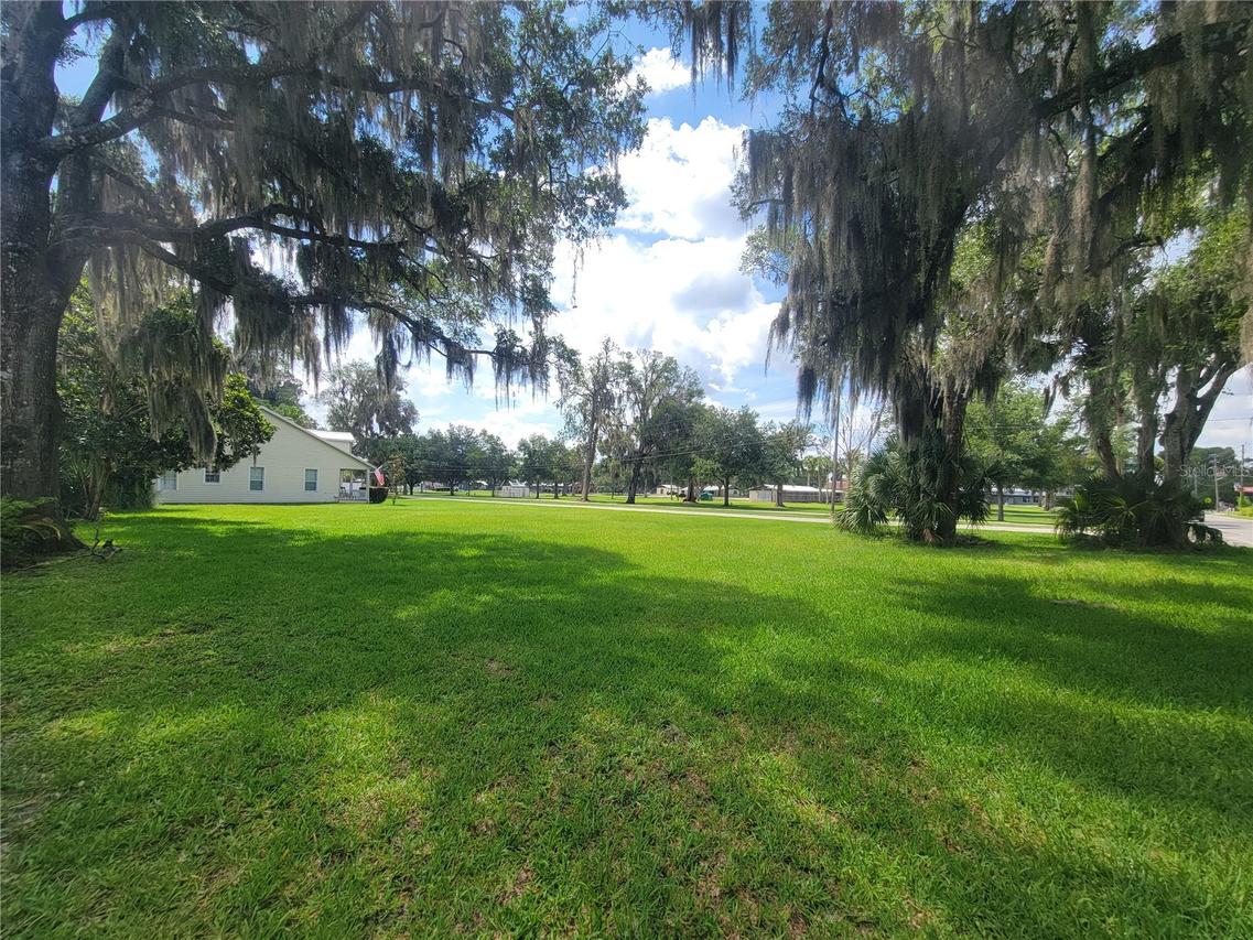 S S Lakeview Dr., Lake Helen, FL 32744