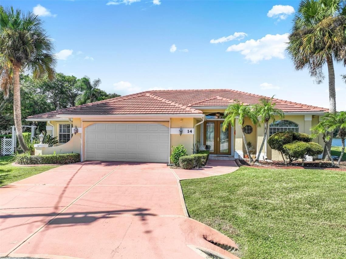 14 Bill Ct., Palm Coast, FL 32137