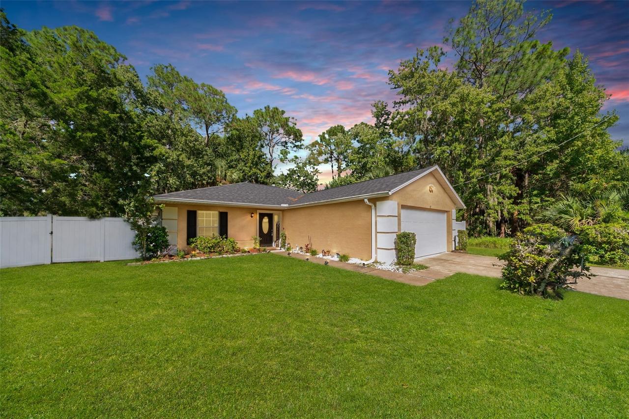 37 Postman Ln., Palm Coast, FL 32164