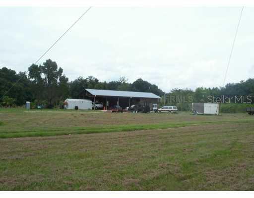 9000 Cr 702, Center Hill, FL 33514