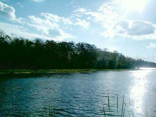 1721 Camp S Moon Rd., Astor, FL 32102