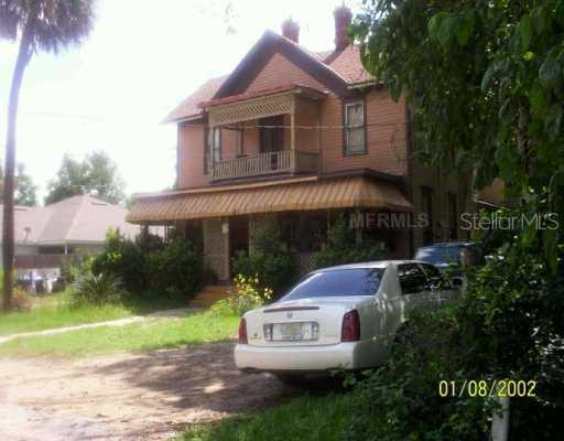 205 Grove St., Eustis, FL 32726