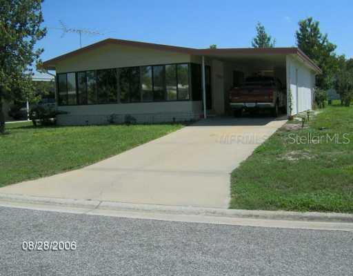 1330 Nassau Cir., Tavares, FL 32778