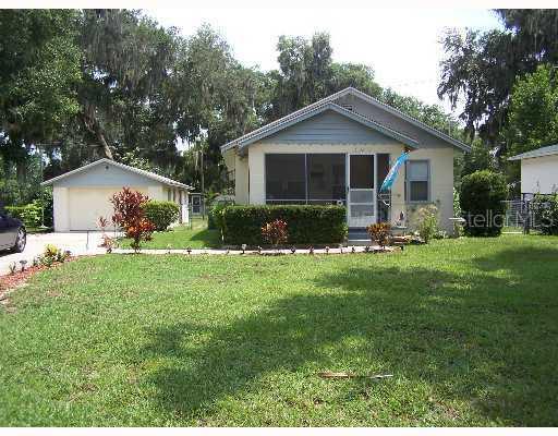 520 Oak Ave., Mount Dora, FL 32757