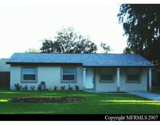 10823 Margaret Dr., Tavares, FL 32778