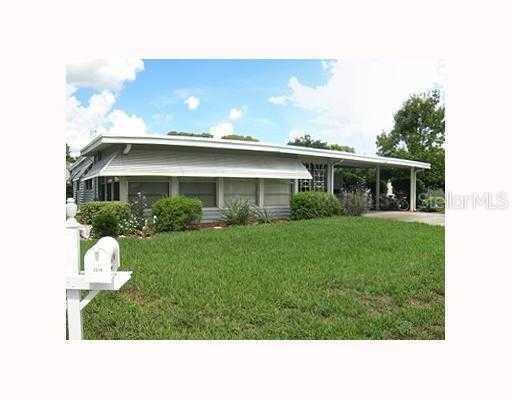 2518 Vindale Rd., Tavares, FL 32778