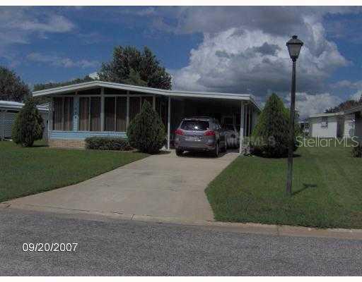 1006 Belmont Cir., Tavares, FL 32778