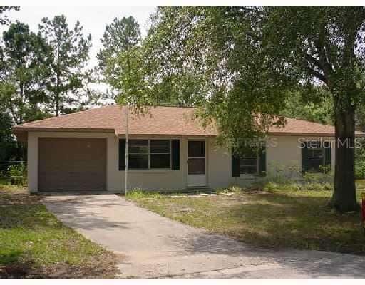 1109 Spruce Ct., Tavares, FL 32778