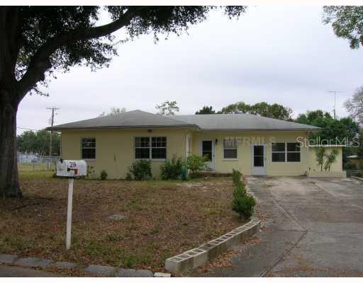 219 Cedar St., Clermont, FL 34711