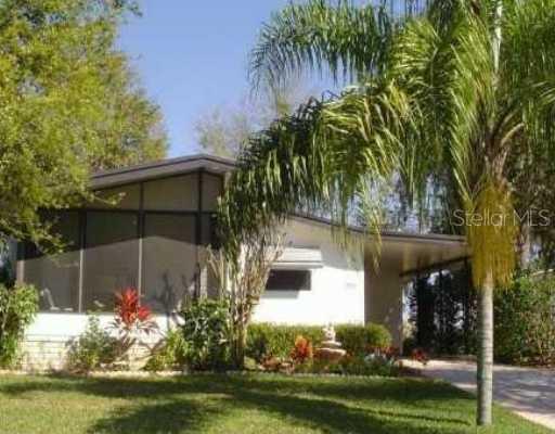 3310 Manatee Rd., Tavares, FL 32778