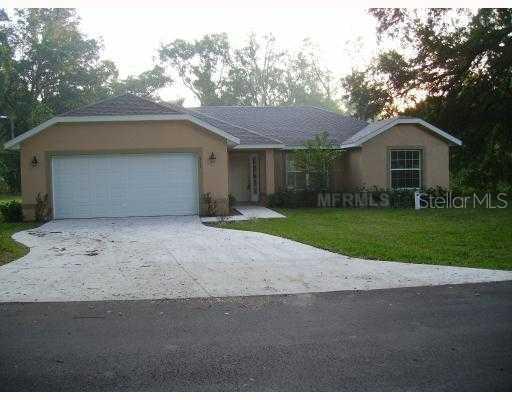 357 Ne 3rd St., Webster, FL 33597