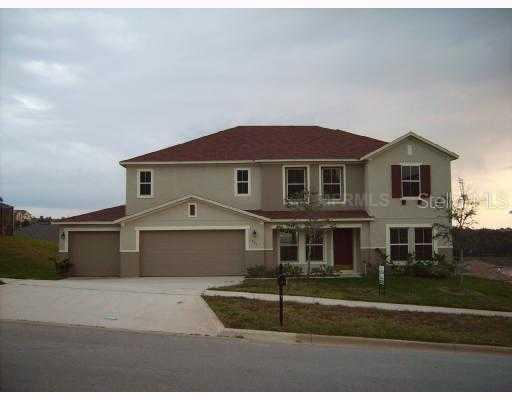 1523 Pier St., Clermont, FL 34711