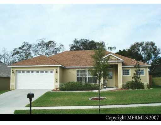 129 Compass Rose Dr., Groveland, FL 34736