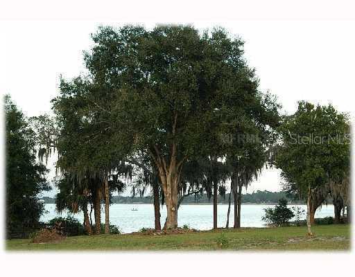 Waycross Ave., Eustis, FL 32736