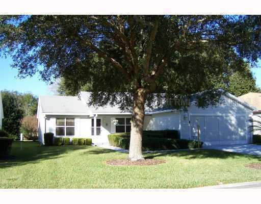 216 Del Rio Dr., The Villages, FL 32159