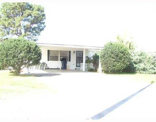 699 Buccaneer Blvd., Tavares, FL 32778