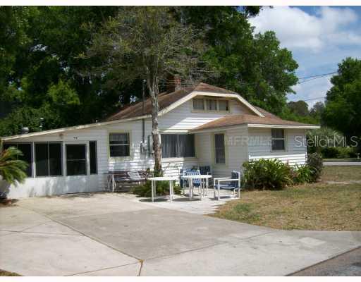 503 N Disston Ave., Tavares, FL 32778