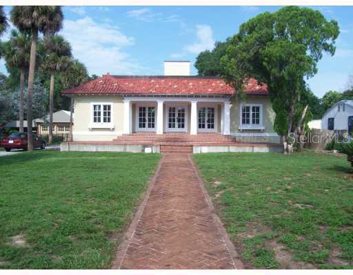 533 S Center St., Eustis, FL 32726