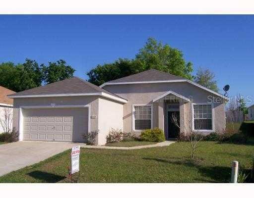 515 Bluff Pass Dr., Eustis, FL 32726