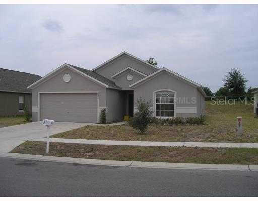 4024 Waltham Forest Dr., Tavares, FL 32778